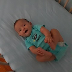 Giggle Butt Baby Pablo (baby laughter)