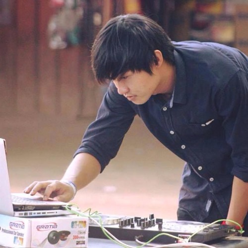 Kheang Bie - Pump Up The Sound (Original Mix)