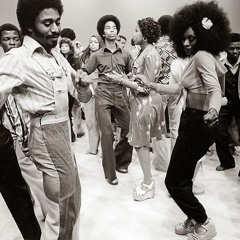 LowKey... Shoes With No Socks (ft. Goldie, Zuri, Aurie & Springtime)