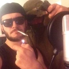 PU$$Y MONEY WEED [feat. Mickey da B]