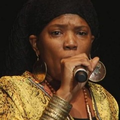 Dezarie | Pickathon Music Festival | Happy Valley, OR | Aug. 4, 2017