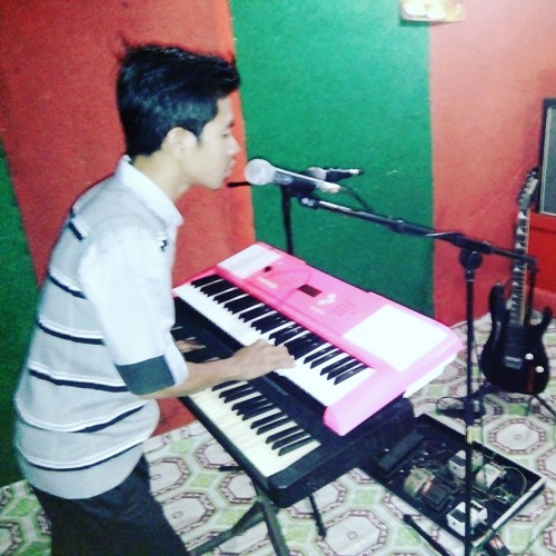 ary.keyboardist tomat_01.mp3