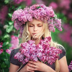 Inspiring Upbeat Acoustic Guitar / Background Music Instrumental