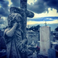 YungCallo ft HallofFame - Graveyard Crying