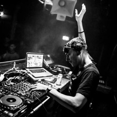 Uakoz's Podcasts, Lives, Mixes