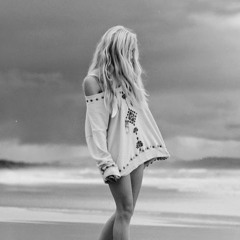 Pavel Khvaleev Feat. Blackfeel Wite - Away From Her