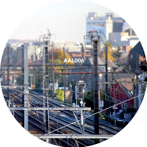 PREMIERE: Innershades - Darkness Fades(Betonkust Remix)[9300 Records]