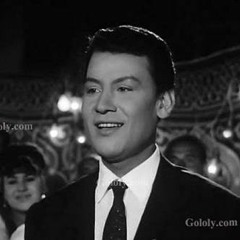 فيك شئ يعرف يلاطف المشاعر والعواطف || محمد رشدى