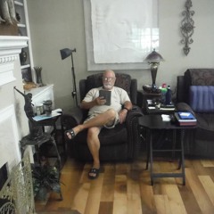 I like to call my Pawpaw a Yankee he was born in Texas & I like to call me a Texan I'm a Yankee