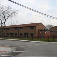 Tru hunnit- Over There