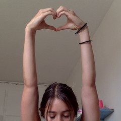 Hon är så söt söt söt (icke lika söt röst)