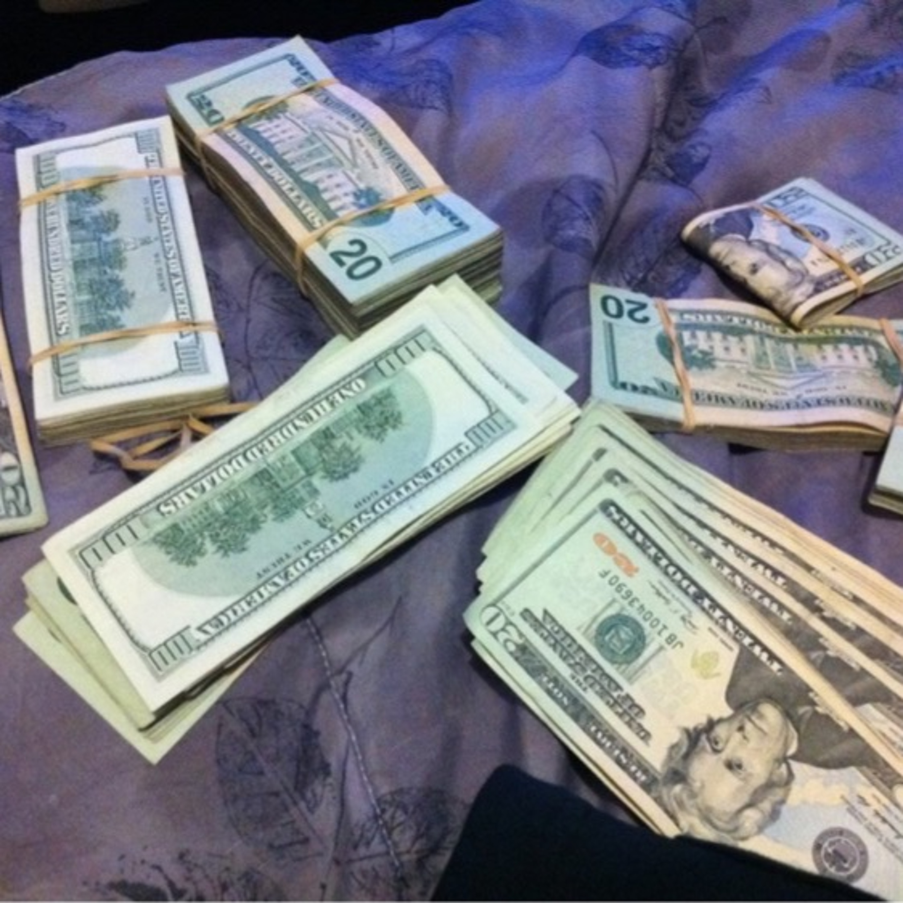 Joog_Money