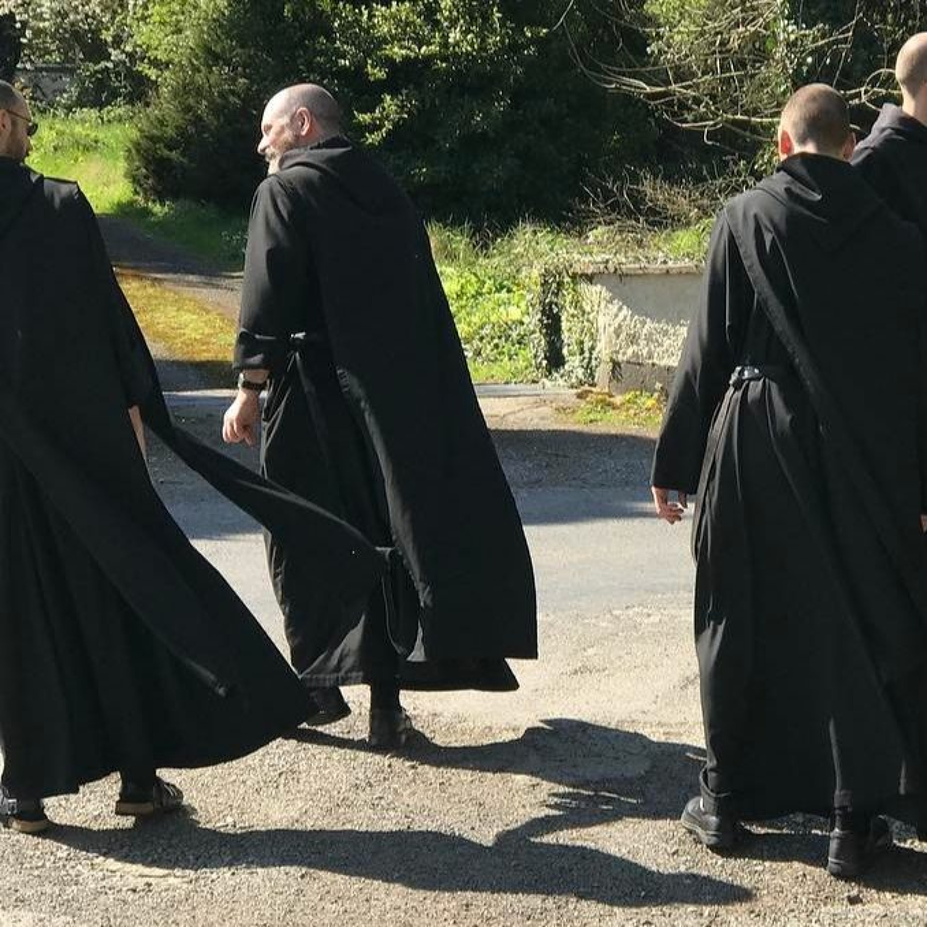 Rule of St Benedict (16 August): How Pilgrim Monks Are to be Received