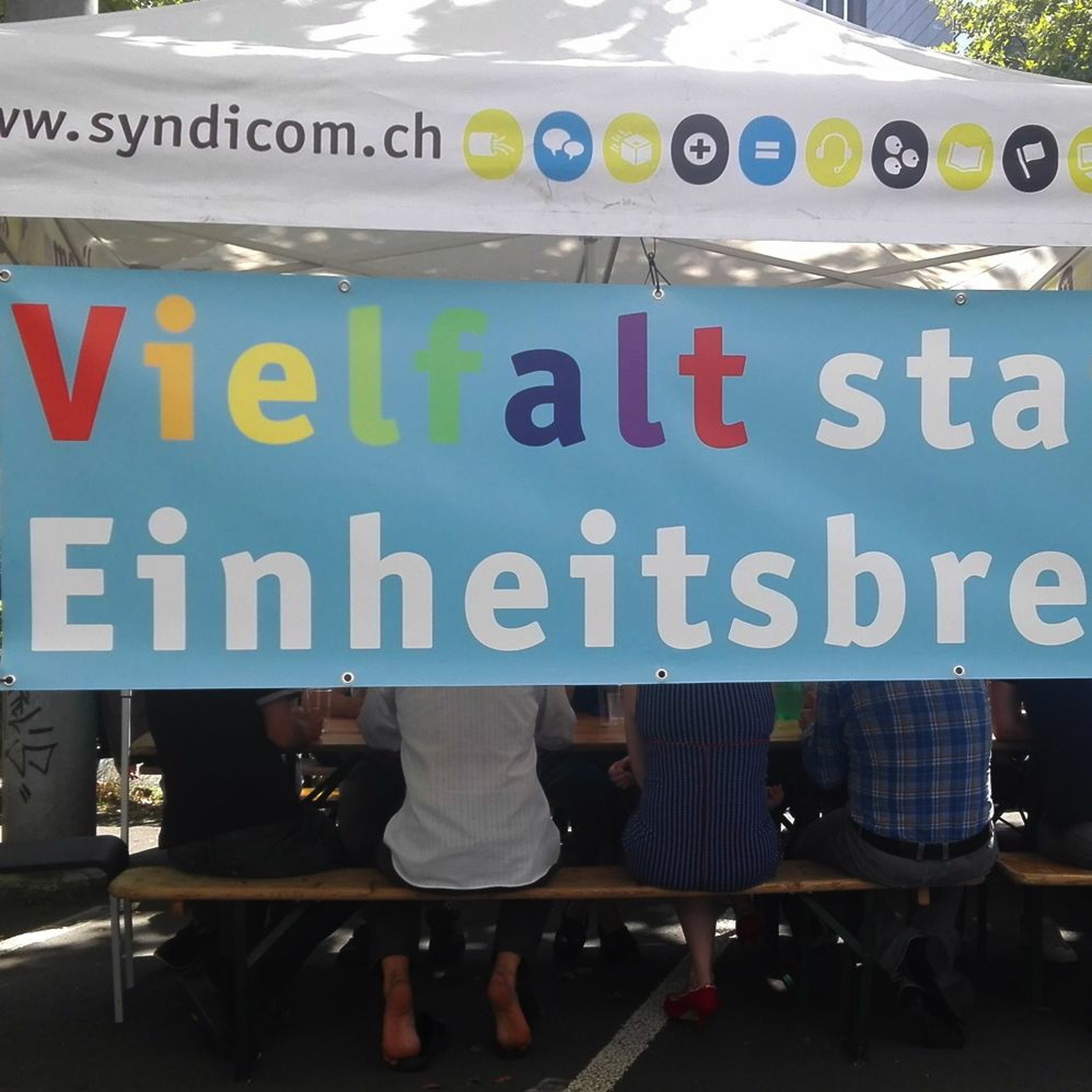 Protest gegen Abbaupläne bei Der Bund und Berner Zeitung - ein RaBe-Info-Bericht episode artwork