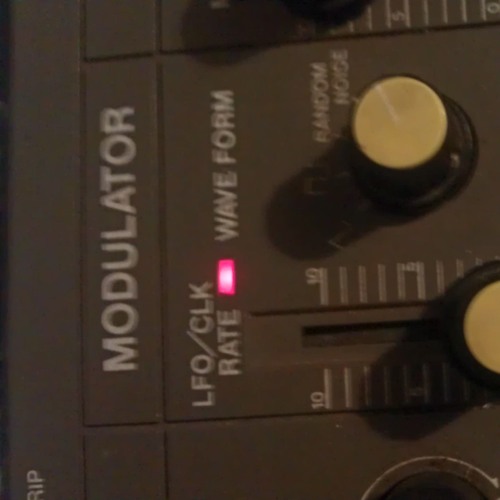 220bpm..distort.hardtekno