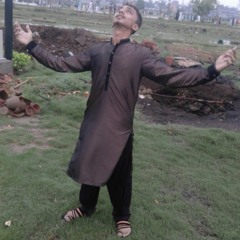 Cheez Badi - Machine - Udit Narayan & Neha Kakkar - ClickMaza.com