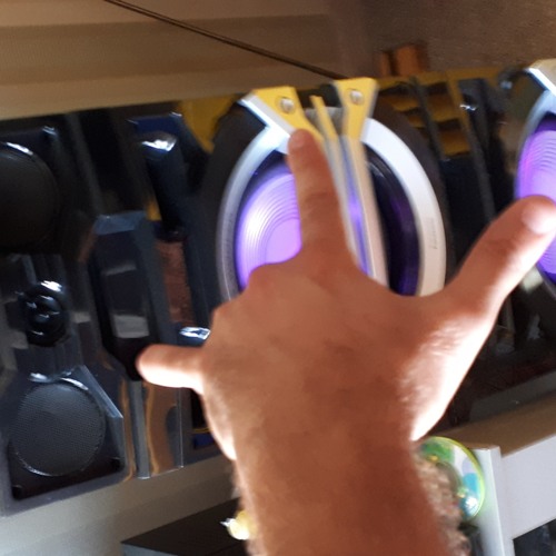 Жека Басотский - AУЕ всем нашим пацанам (musico.su).mp3