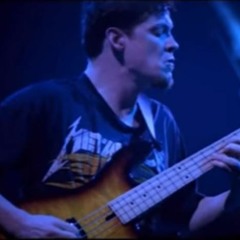 Jason Newsted bass solo - Welcome Home (Sanitarium)