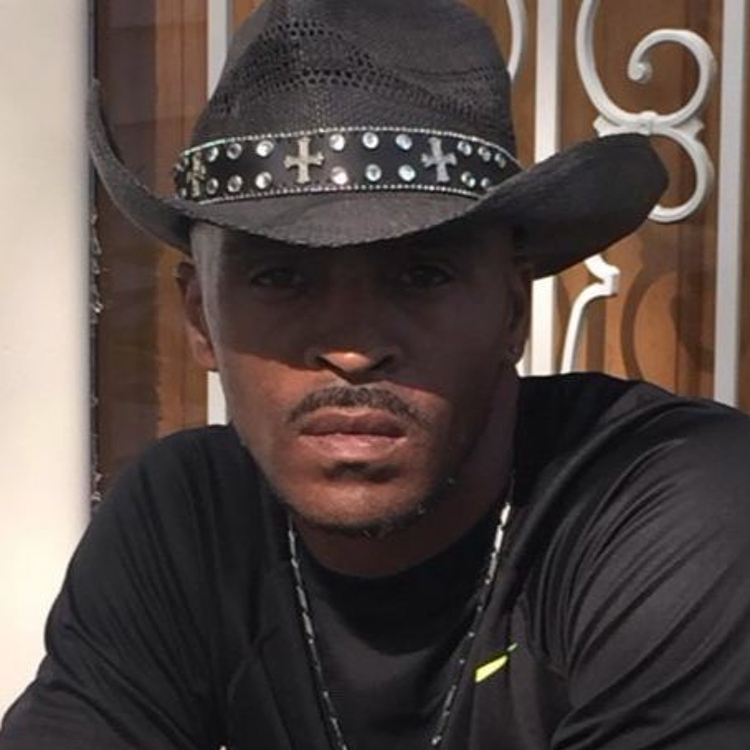'Take this e-log and shove it': Talking with Trucker Talent Search finalist Terrance Mathis thumbnail