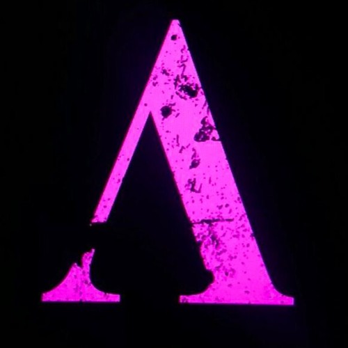 Azteca X PBA - In Timp Ce O Dam