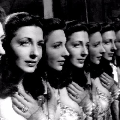 cryptalisation en ronde macabre  d(@_o)b