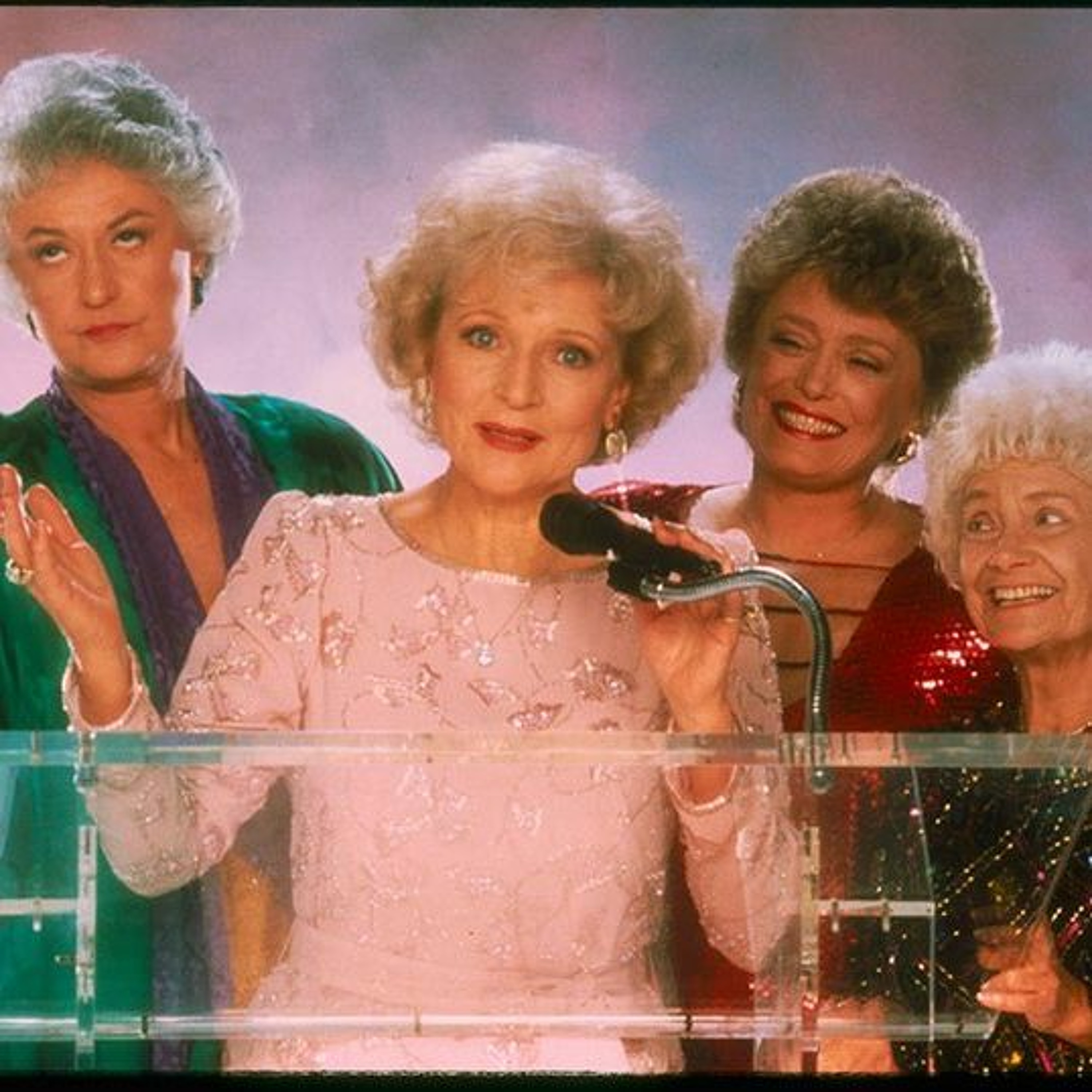 Episode 22: Sisterhood of the Traveling Jean Jacket (w/ special guests: Sam Cole & Carrie Carter)