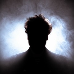 Il Neige Sur La Gare