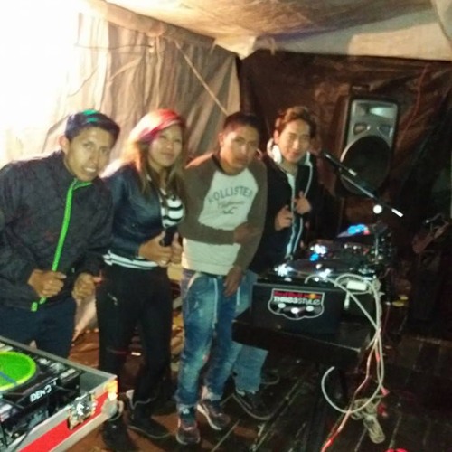 SET 1 DJ JHONNY MIX LOS CAPUCHAS DE TISALEO 2017