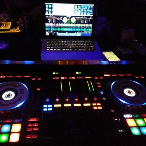 DJ redtea-慢摇时代#蛇跑出来x刚好遇见xEDM