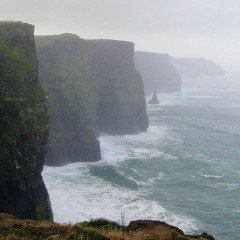 In The Tides I Break, for piano (2017)