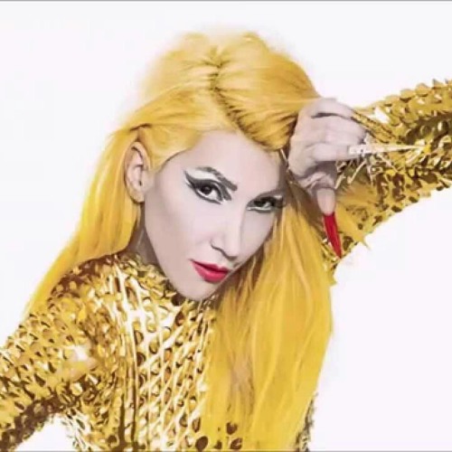 Hande Yener Dön bana