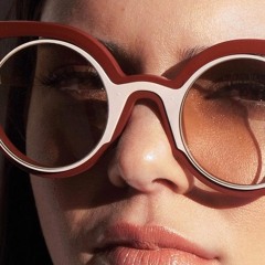 CAN'T GET CLOSE // HAN YO HAN (ft. stella jung)