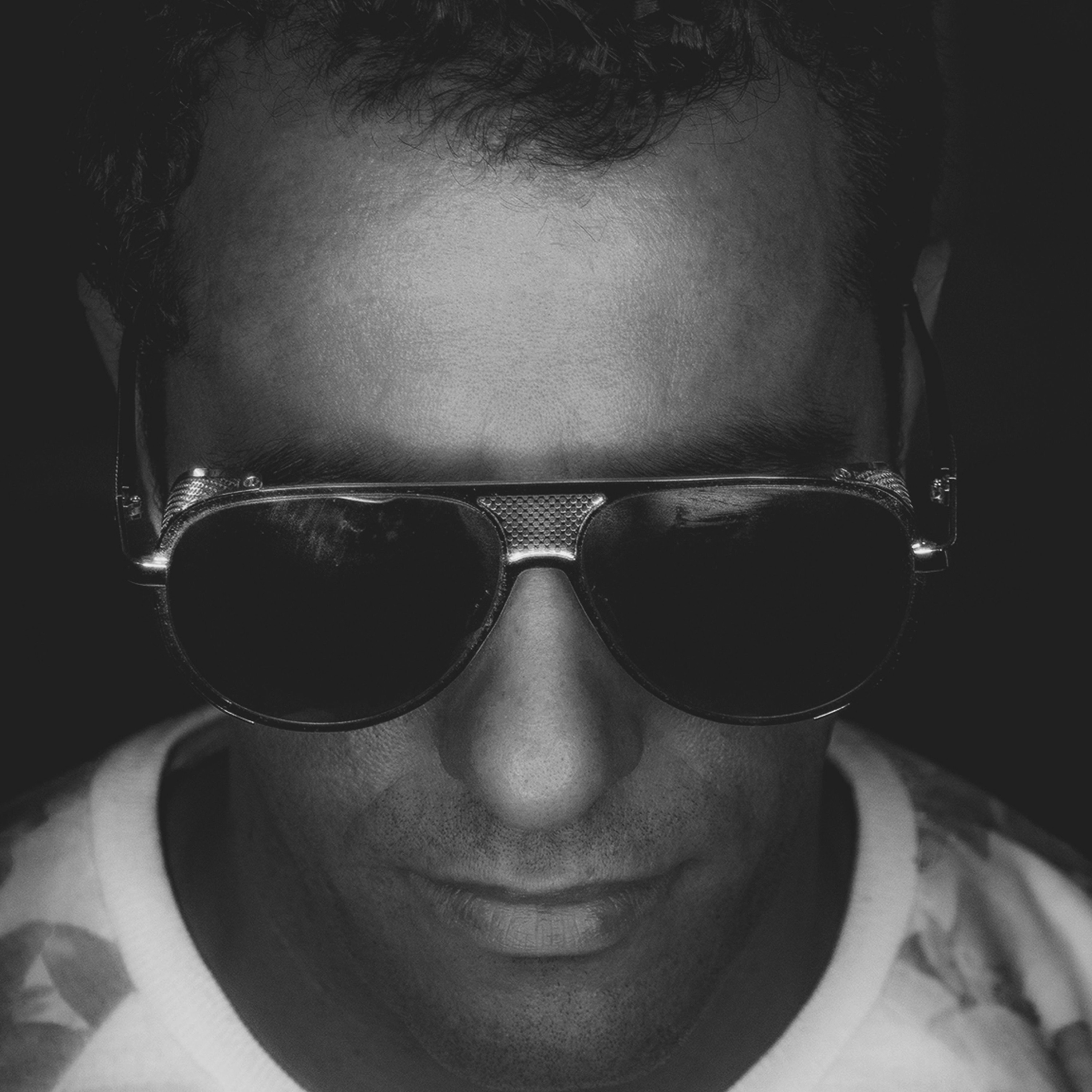 Sharif Pasko Bar Grooves