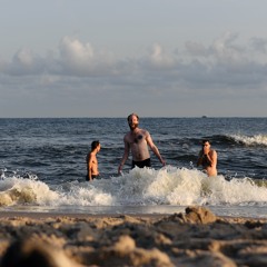 Asȳl @ Plötzlich am Meer 2017 - Humbug