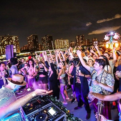 Luca Bacchetti - Live at I FEEL Boat party, August 2017 NYC