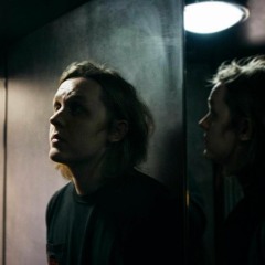 Lewis Capaldi - Lost On You (Live)