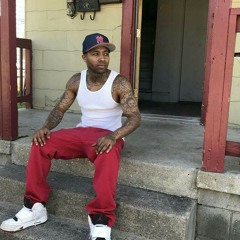 DILLY FT MEALYUN RED LIGHT.mp3