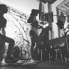 Valerie - Amy Winehouse (Live cover)