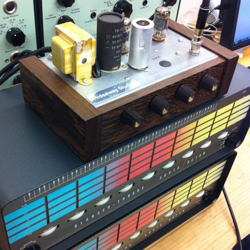 1959 Blonder-Tongue Audio Baton with Bogen Tube Mixer Regen