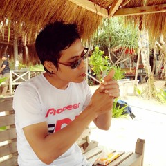 Iggy Azalea Team (Angguk2  Geleng2) - Adheedj 2017