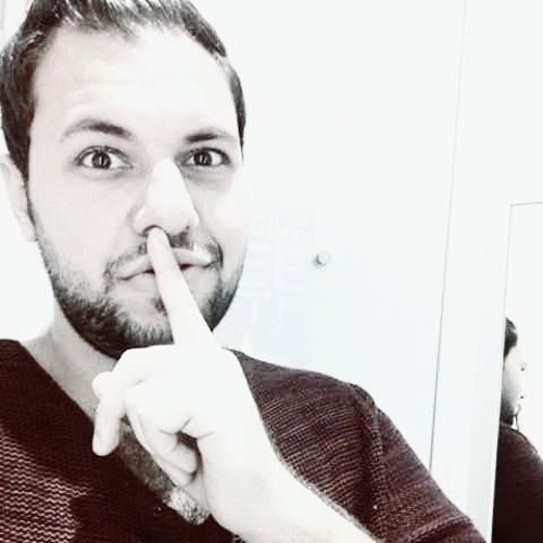 اغنية كل واحد  للفنان ادم بصوت فادي اسامة