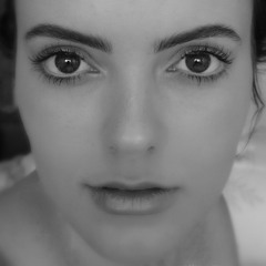 Quem sabe isso quer dizer amor - Mariah Carneiro