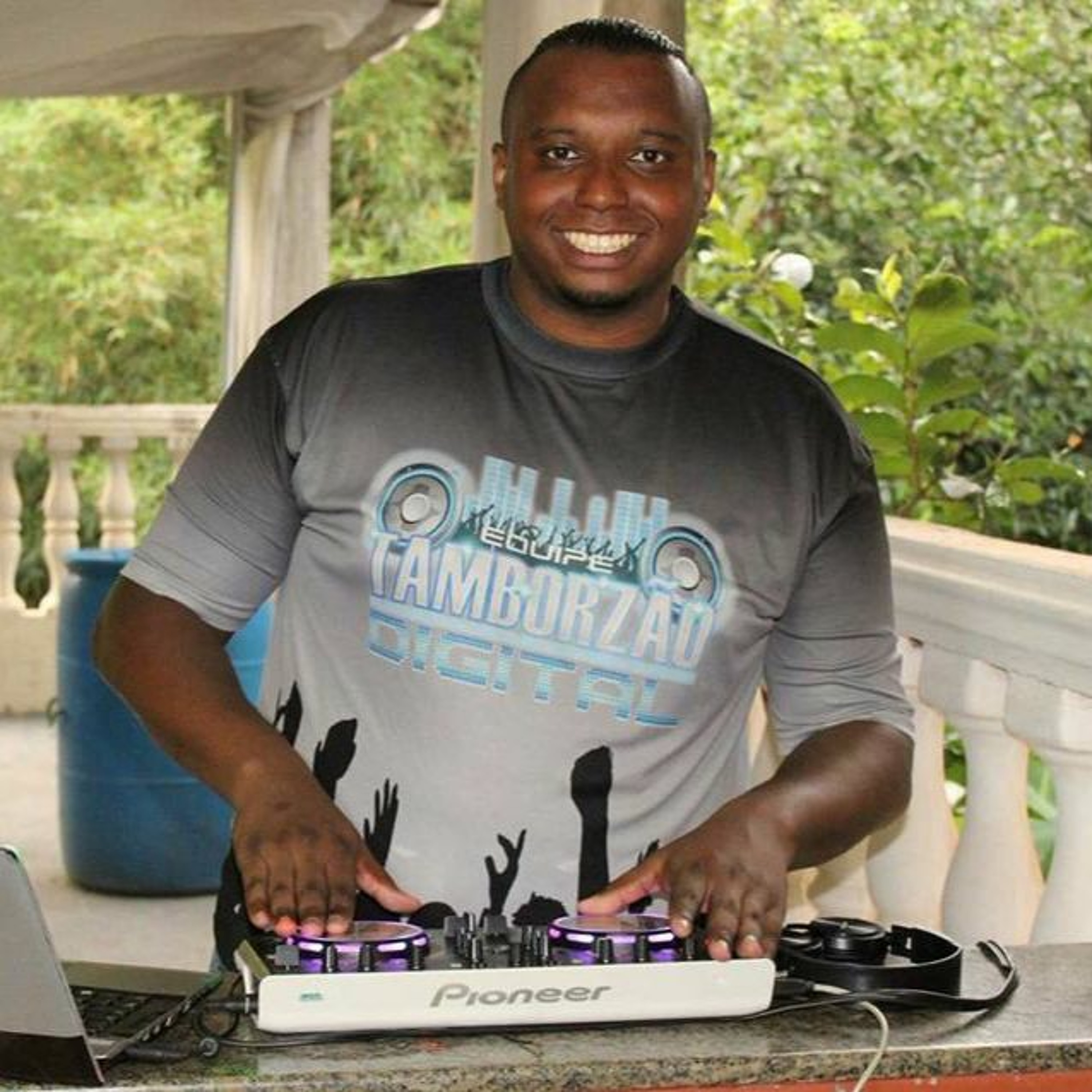 DJ PAULAO