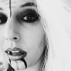 LIVING DEAD GIRL - WILLOW WYNTRE (BeatBox/Guitar/Vocals) ROB ZOMBIE REMIX