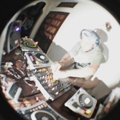 Contest Isaac Maya /No Borders(BTV)