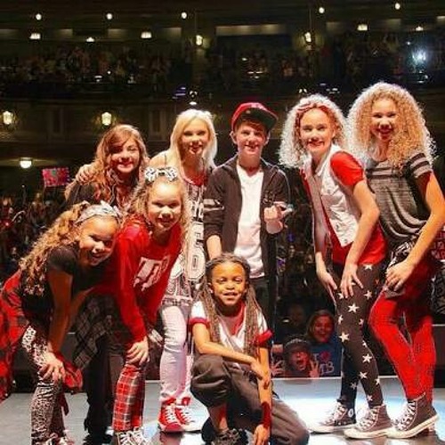 Hashak Sisters - Show me what you got