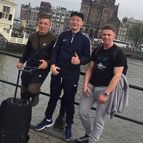 Kiss You On The Dancefloor