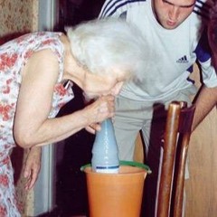 WAT MACHT ES ????_____ "ES" i s t "blaues Licht" UND es leuchtet SOGAR in  blau