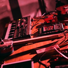 veintitres B (ser inmigrante)