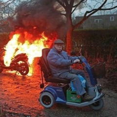 GANZ BERLIN HASST MEINEN SUREK